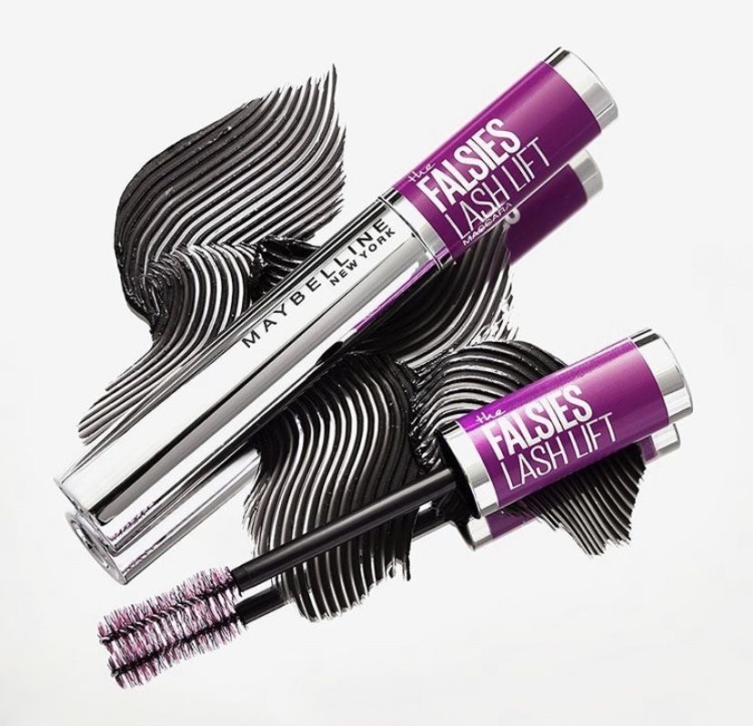ریمل میبلین مدل Falsies Lash Lift – حجم‌دهنده و لیفت‌کننده مژه‌ها